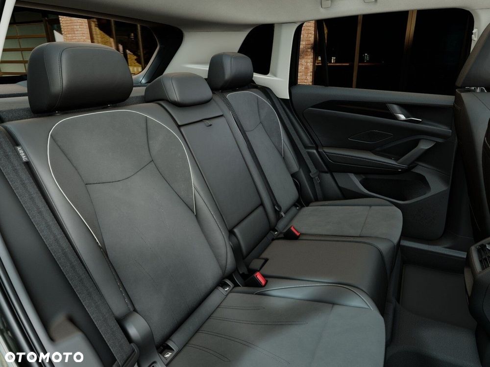 Volkswagen Tiguan - 12