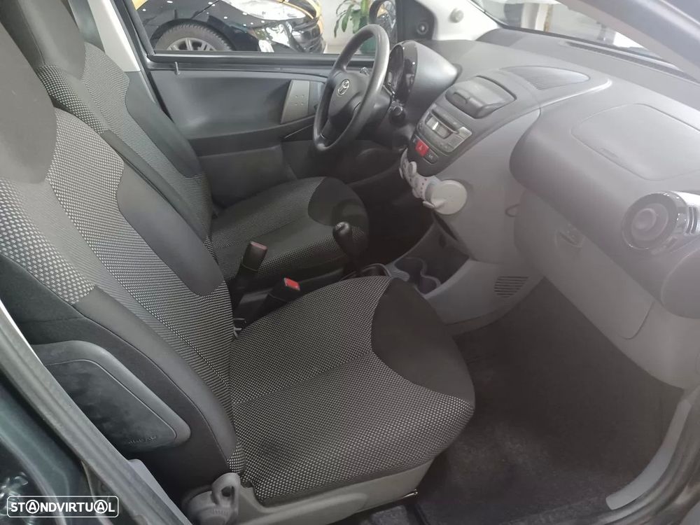 Toyota Aygo 1.0 Power Pack+AC+JLL - 20