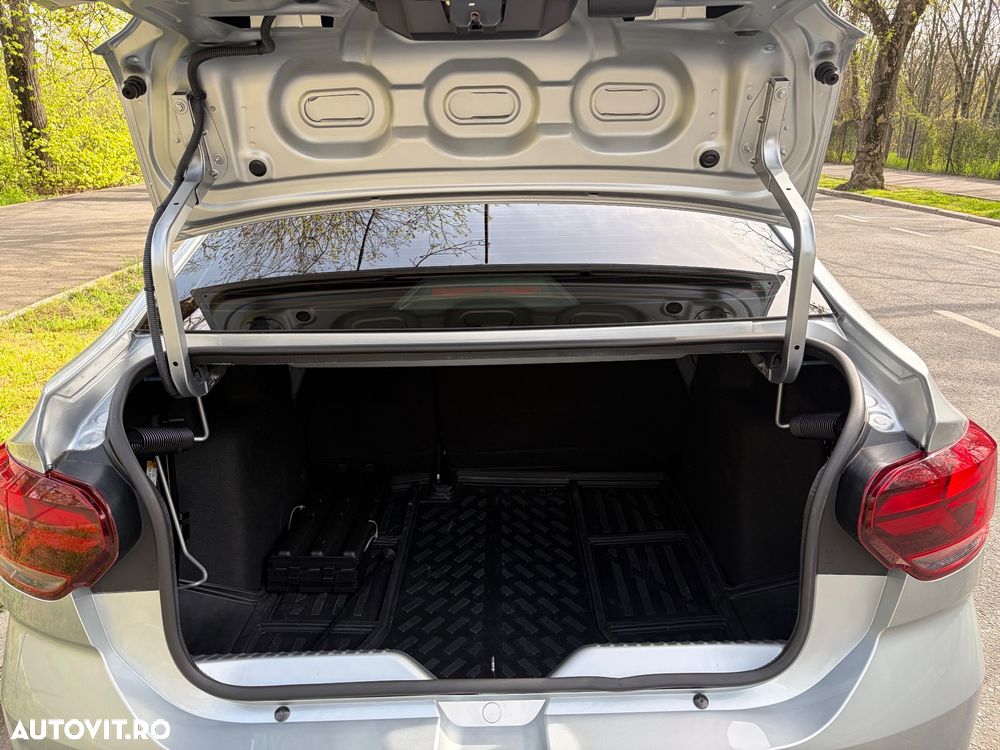 Dacia Logan TCe 90 CVT Expression - 17