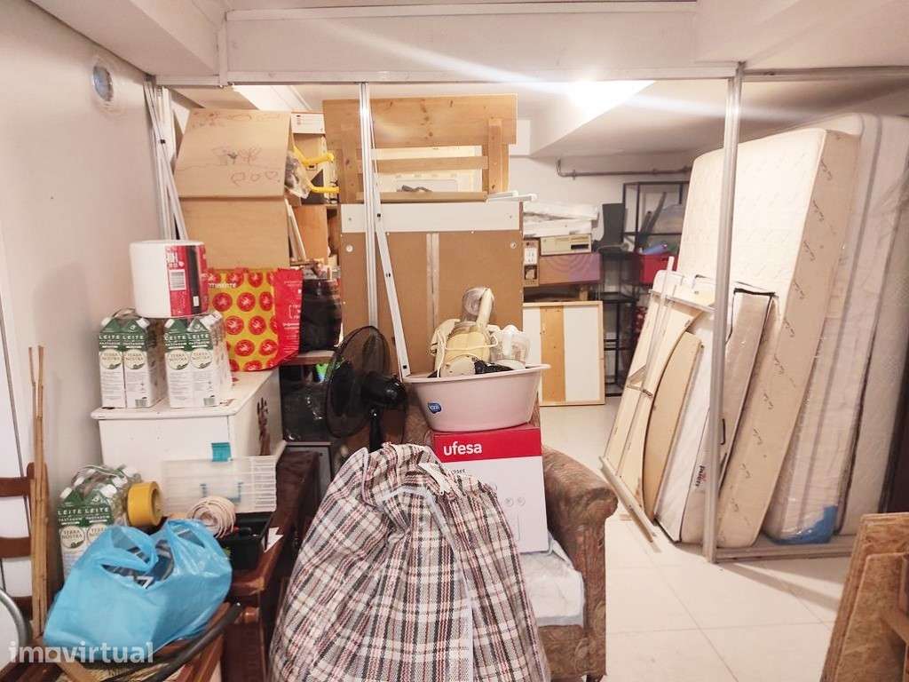 Espaço versátil com 125 m²: ideal para habitação ou serviços - Grande imagem: 5/18