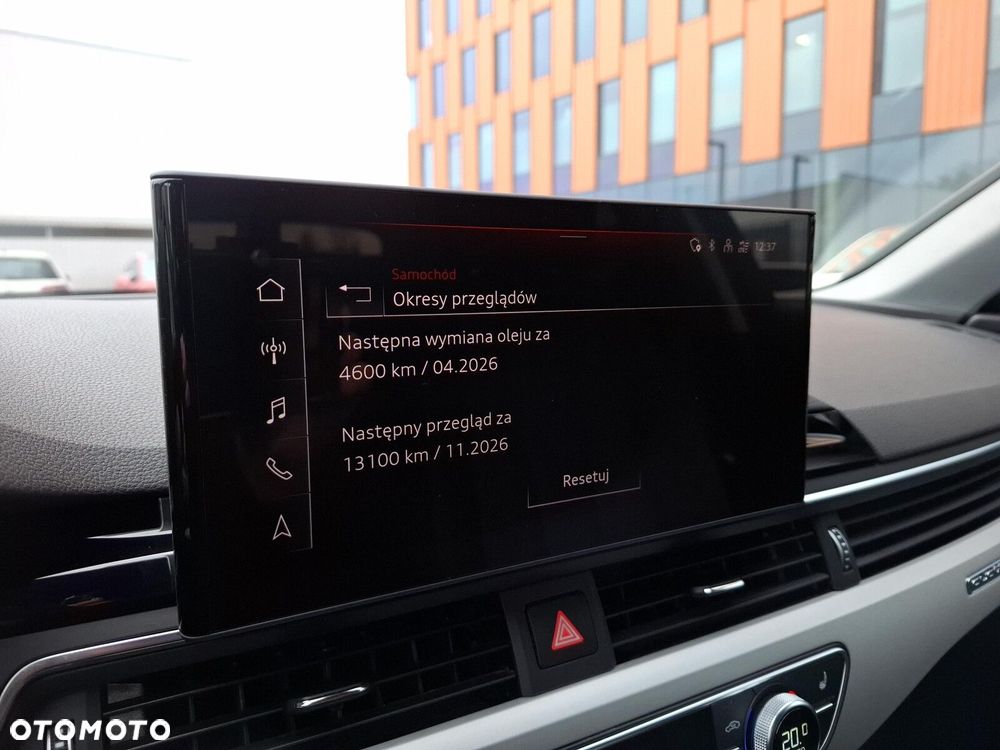 Audi A4 Allroad - 32