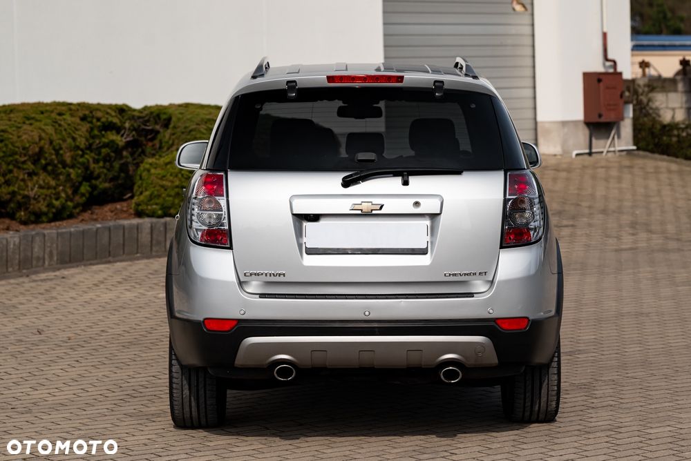 Chevrolet Captiva - 11