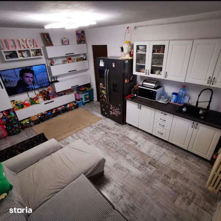 Apartament 2 camere transformat in 3, zona Rovine — fotografia 1