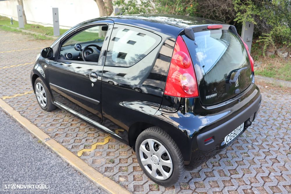 Peugeot 107 1.0 Trendy - 28