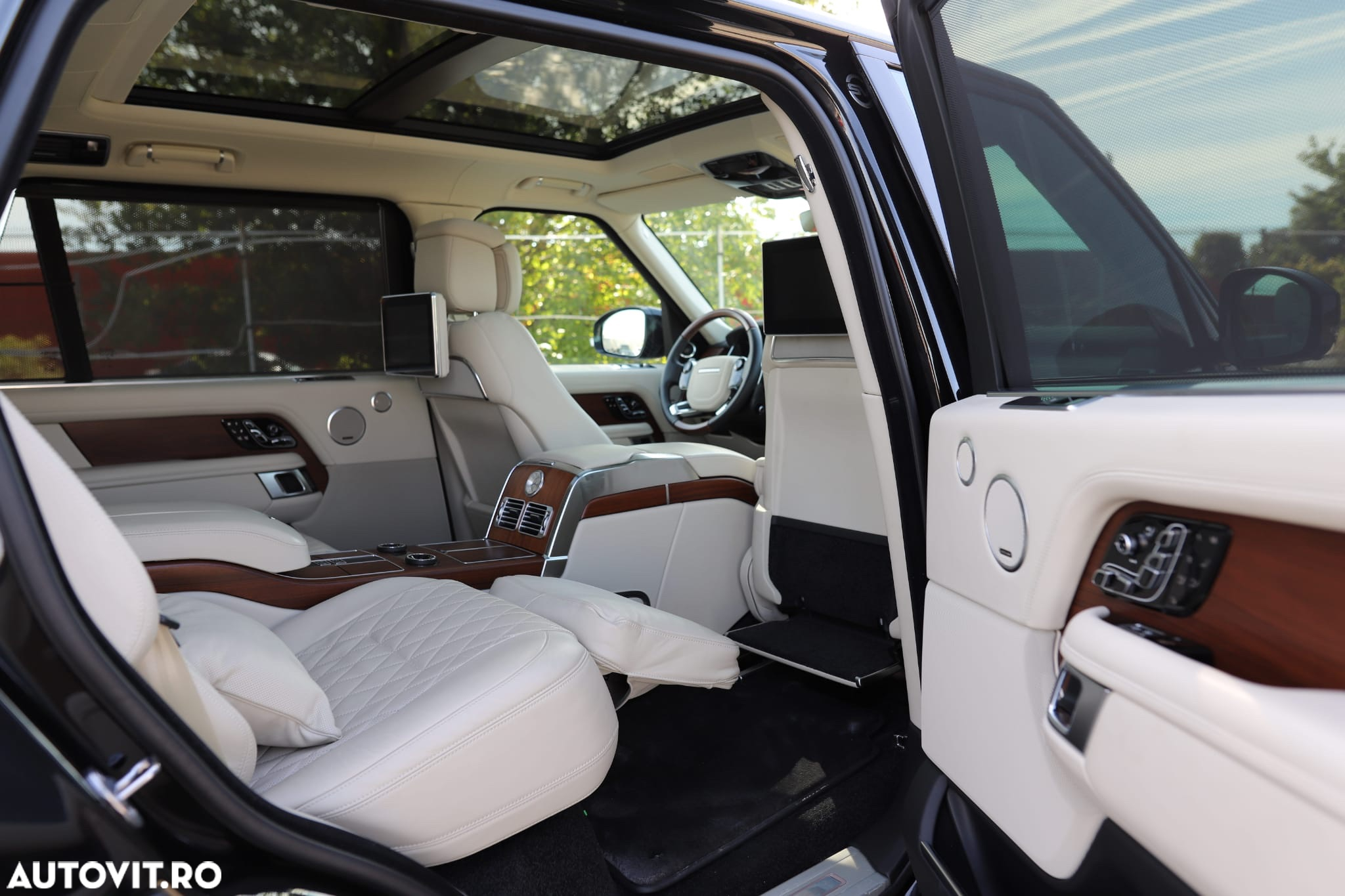 Land Rover Range Rover 3.0 l6 MHEV LWB SVAutobiography - 15