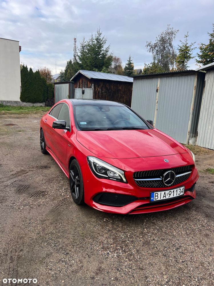 Mercedes-Benz CLA 250 4-Matic AMG Line - 22