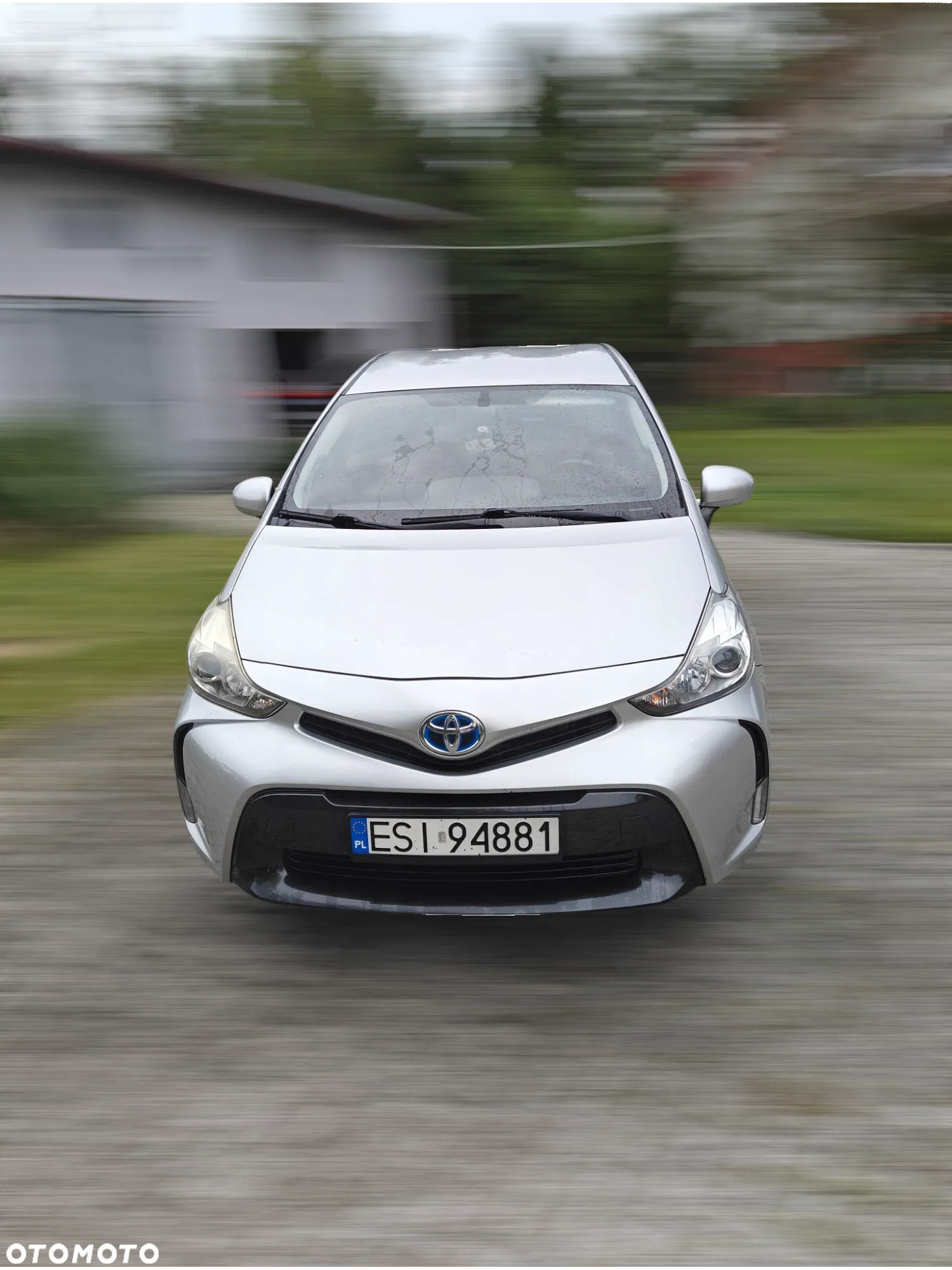 Toyota Prius+ (Hybrid) - 3