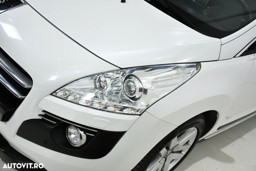 Peugeot 3008 Hybrid4 88g - 19