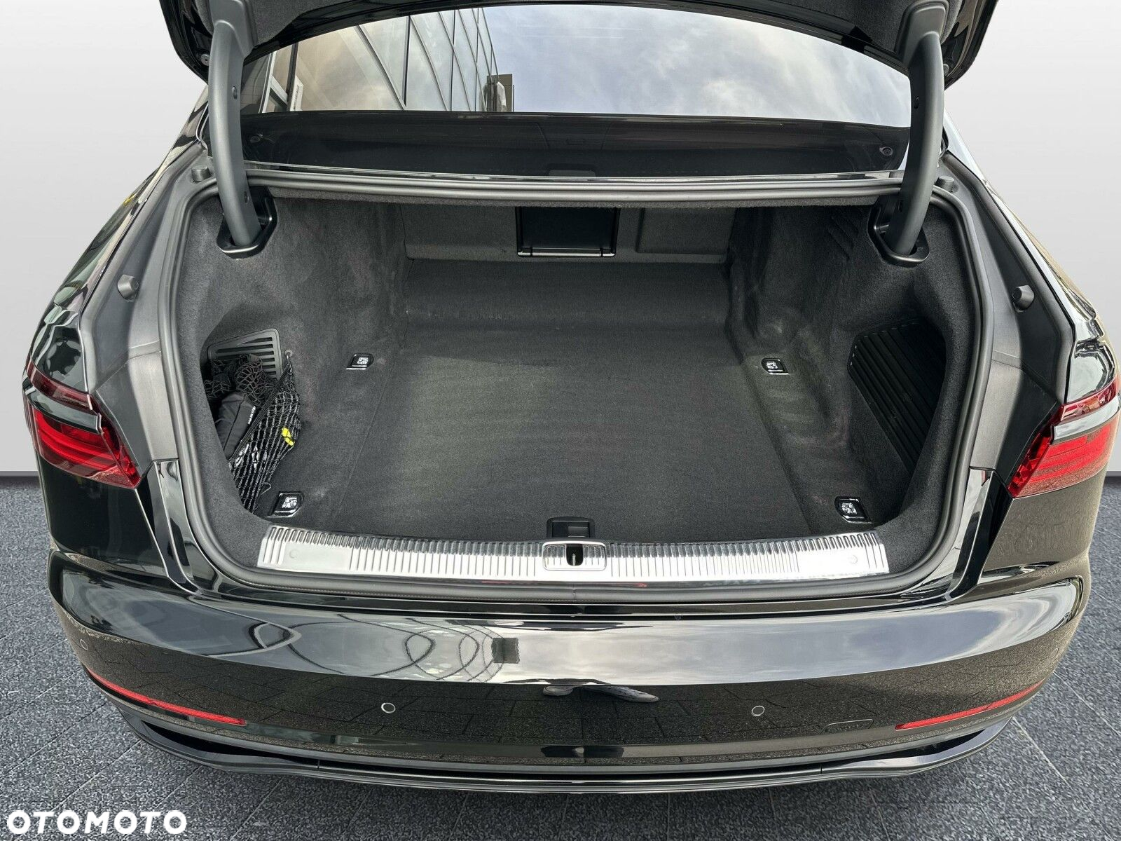 Audi A8 - 10