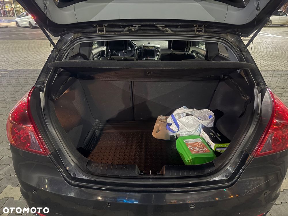 Kia Ceed 1.6 Crdi Optimum + - 8