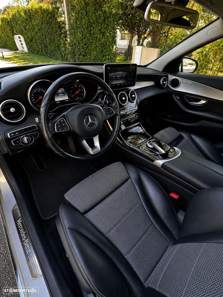 Mercedes-Benz C 300 - 12