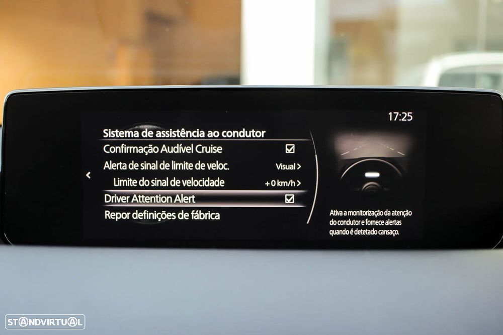 Mazda MX-30 e-SKYACTIV Excellence - 33