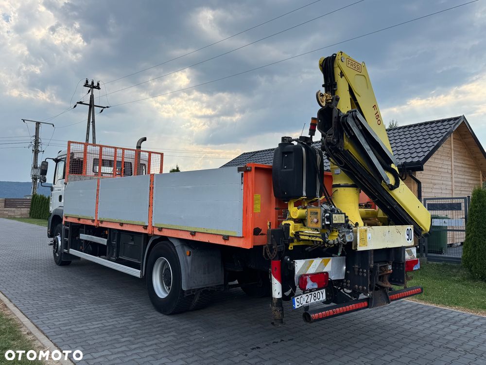 MAN MAN TGA 18 320 Niski przebieg 247 000 km klimatyzacja resor Hds Fassi 150 sterowanie radiowe - 3