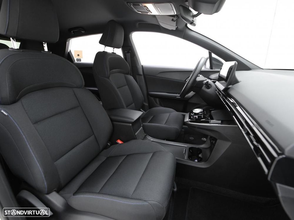 MG MG4 64 kWh Comfort - 13