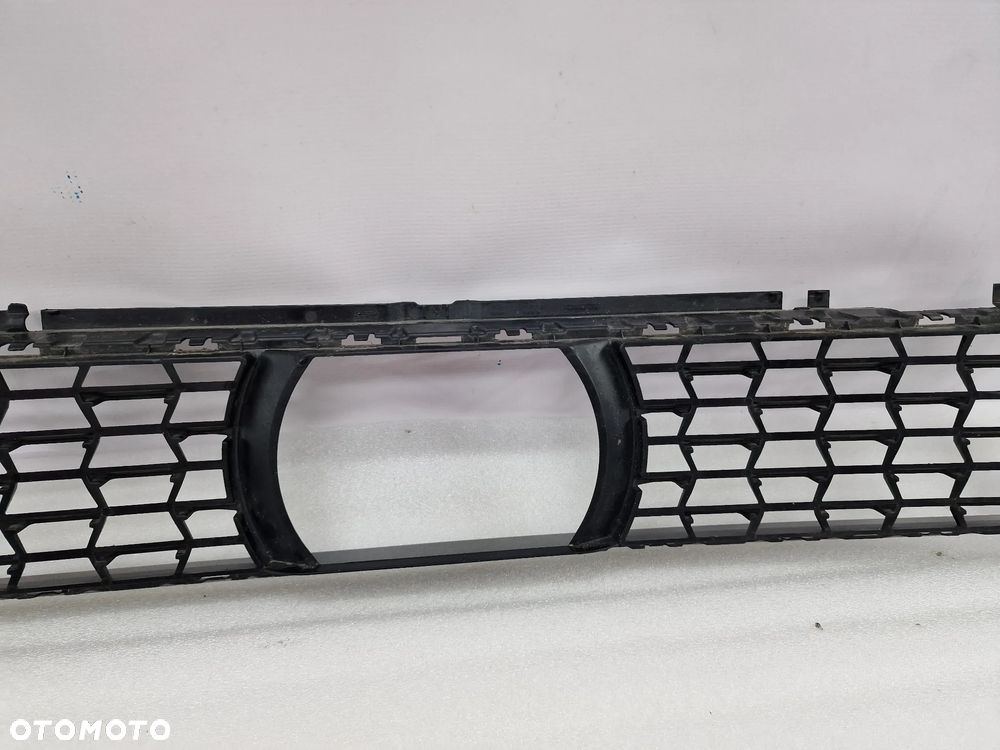 BMW G30 / G31 LIFT M-PAKIET 20- KRATKA ŚRODKOWA ZDERZAKA PRZEDNIEGO PRZÓD , NR 51118098664 , NR AUKCJI KR42 - 13