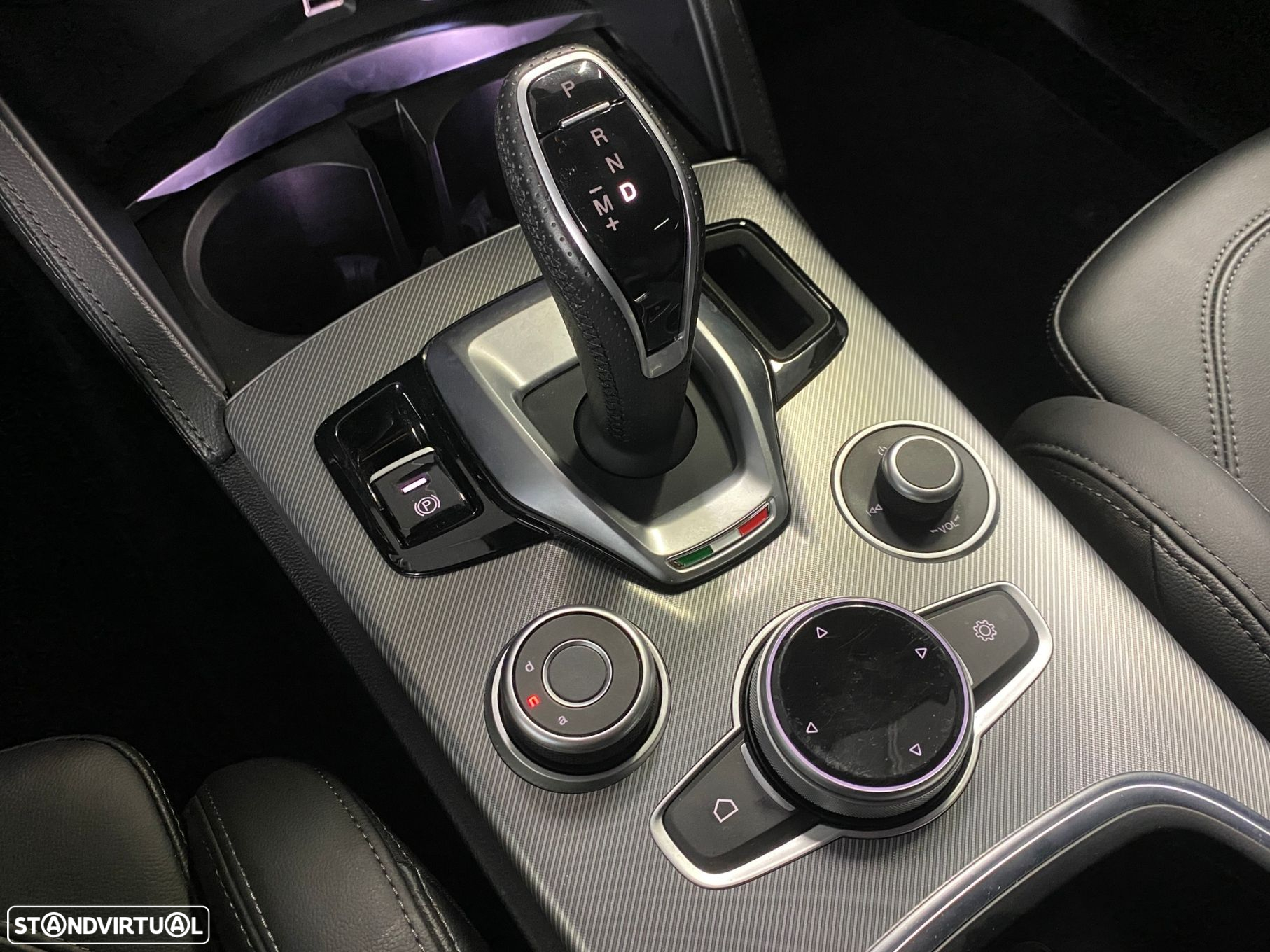 Alfa Romeo Stelvio 2.0 T Veloce TI Q4 AT8 - 19