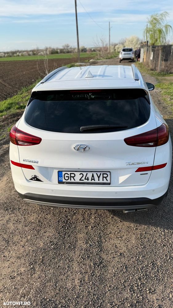 Hyundai Tucson 1.6 T-GDi 4WD 7DCT Premium - 3
