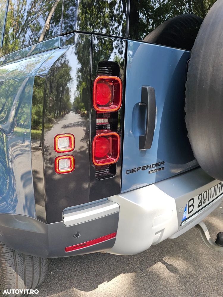 Land Rover Defender - 17