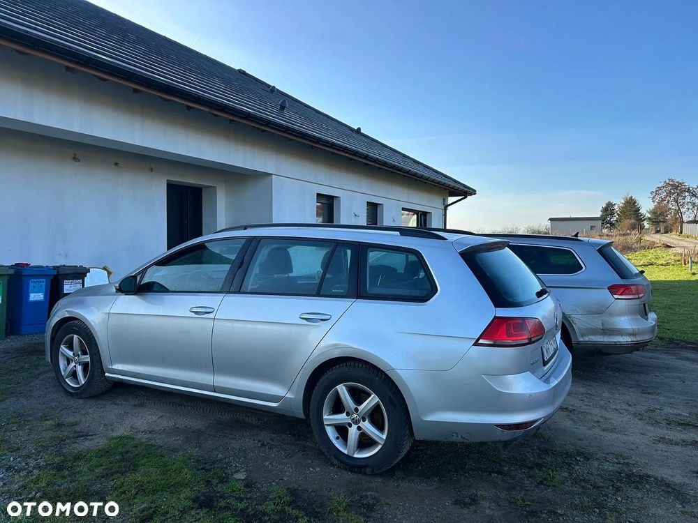 Volkswagen Golf 1.6 TDI BlueMot Trendline DSG - 5