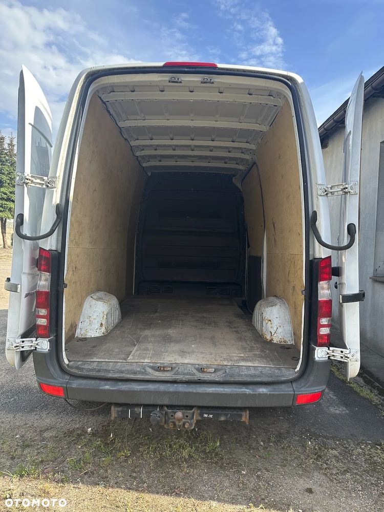 Mercedes-Benz SPRINTER - 10