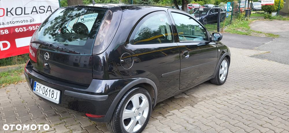 Opel Corsa 1.0 12V Cosmo - 5