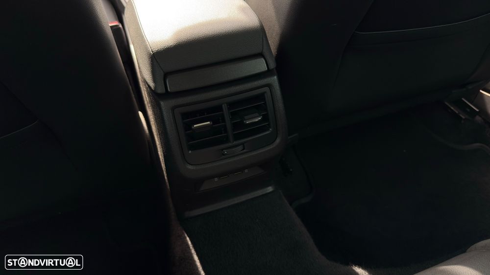 SEAT Leon ST 1.6 TDI Style S/S - 19