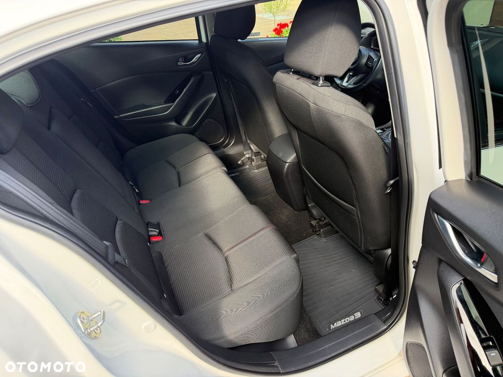 Mazda 3 2.0 Skyenergy EU6 - 13
