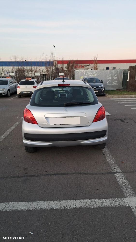 Peugeot 207 1.4E Trendy - 6