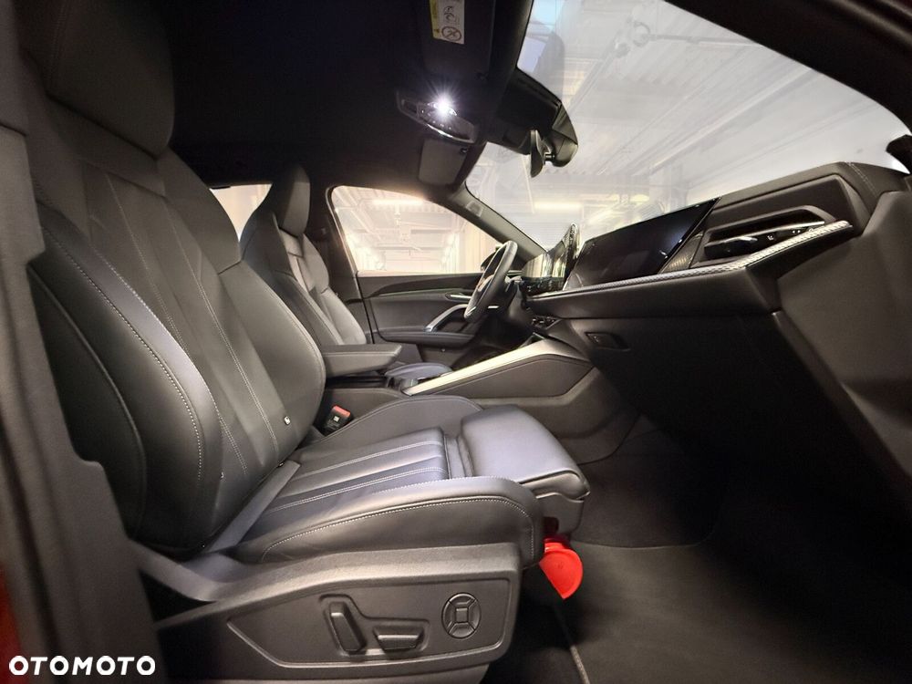 Audi Q5 Sportback - 24