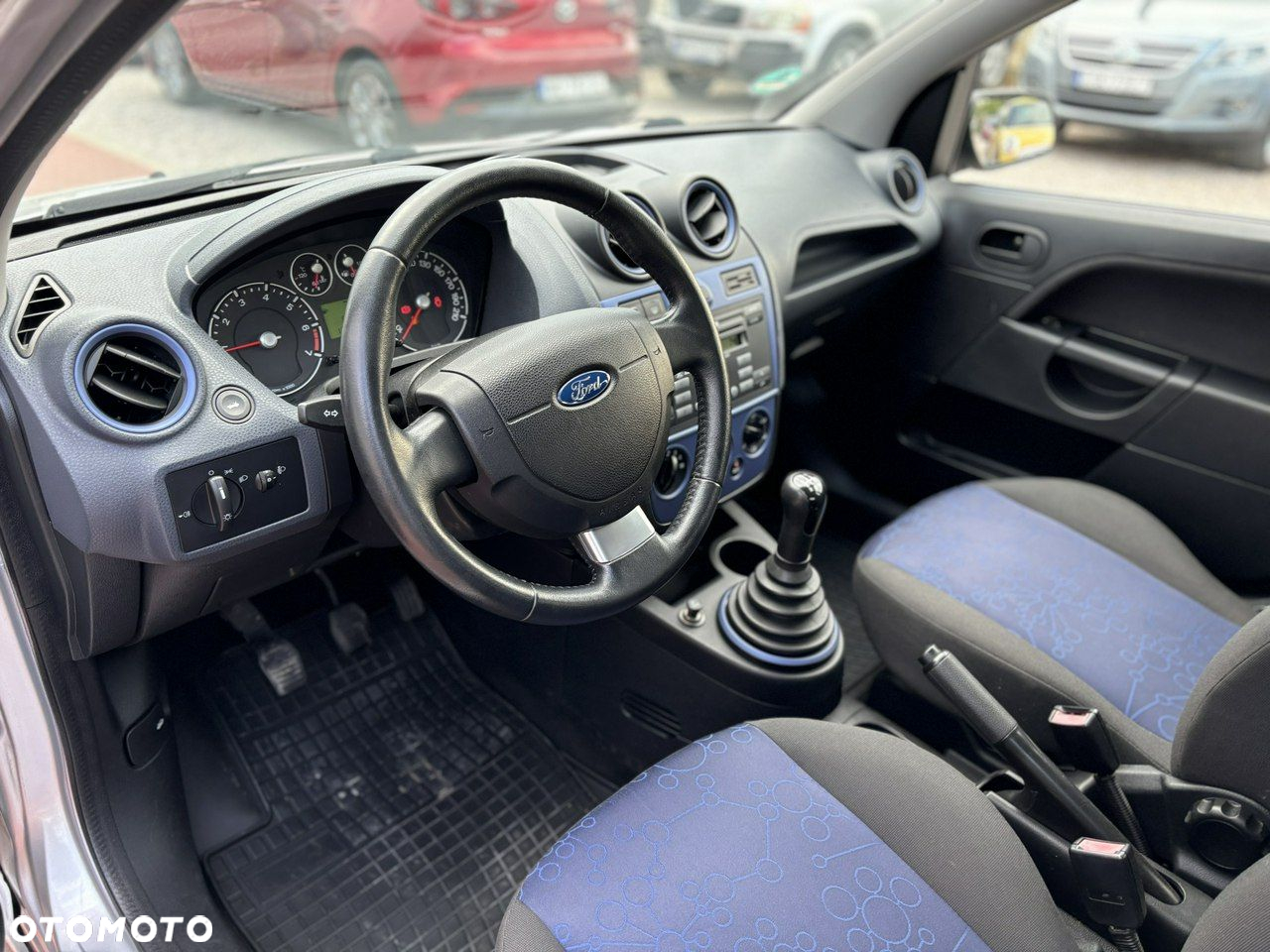 Ford Fiesta - 13