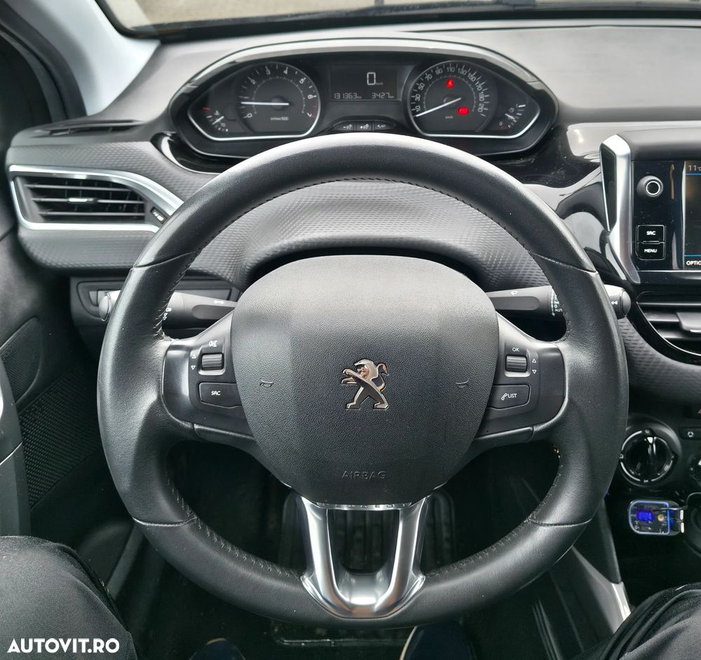 Peugeot 2008 PureTech 110 Style - 7