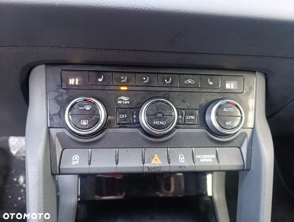Skoda Karoq 1.5 TSI DSG Ambition - 12