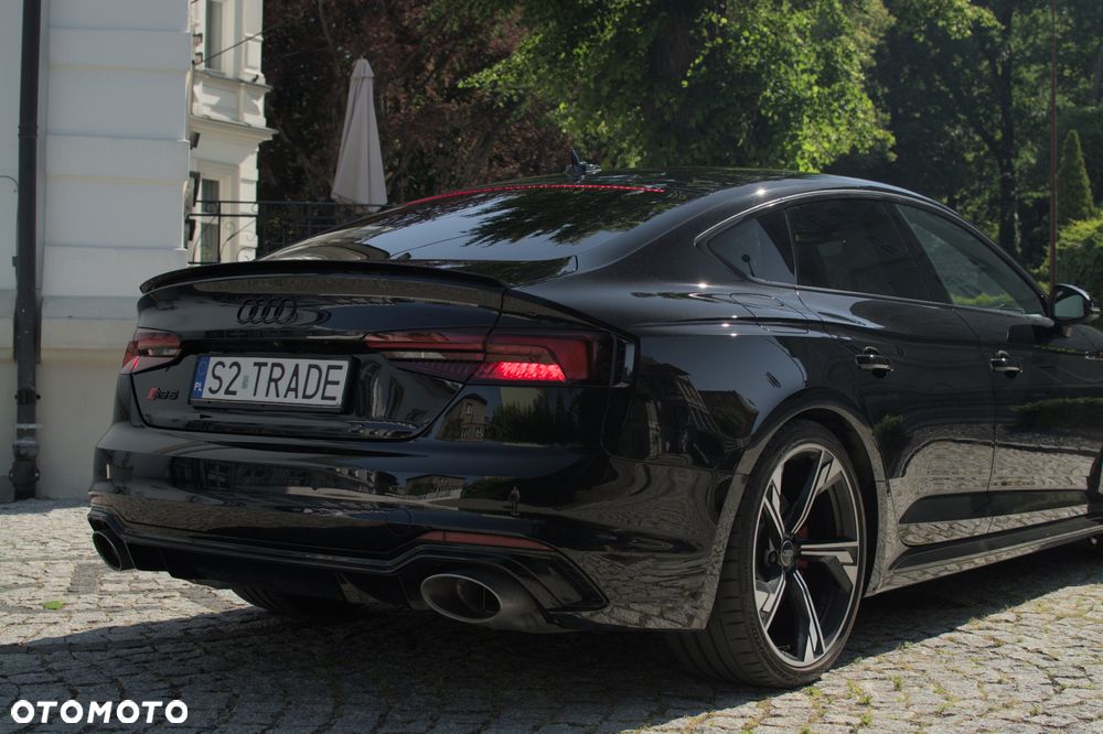 Audi RS5 Coupé - 4