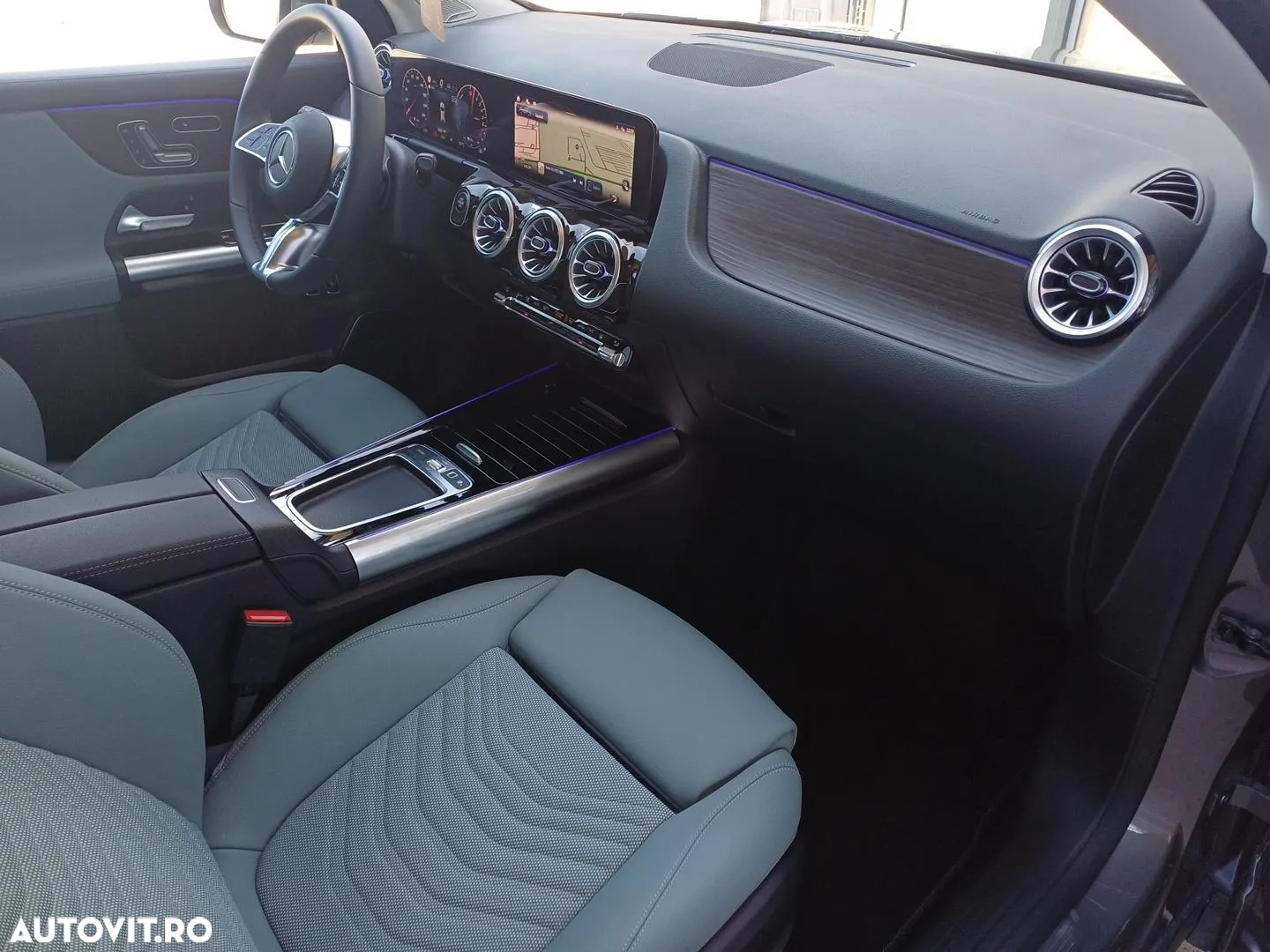 Mercedes-Benz GLA 250 e - 25