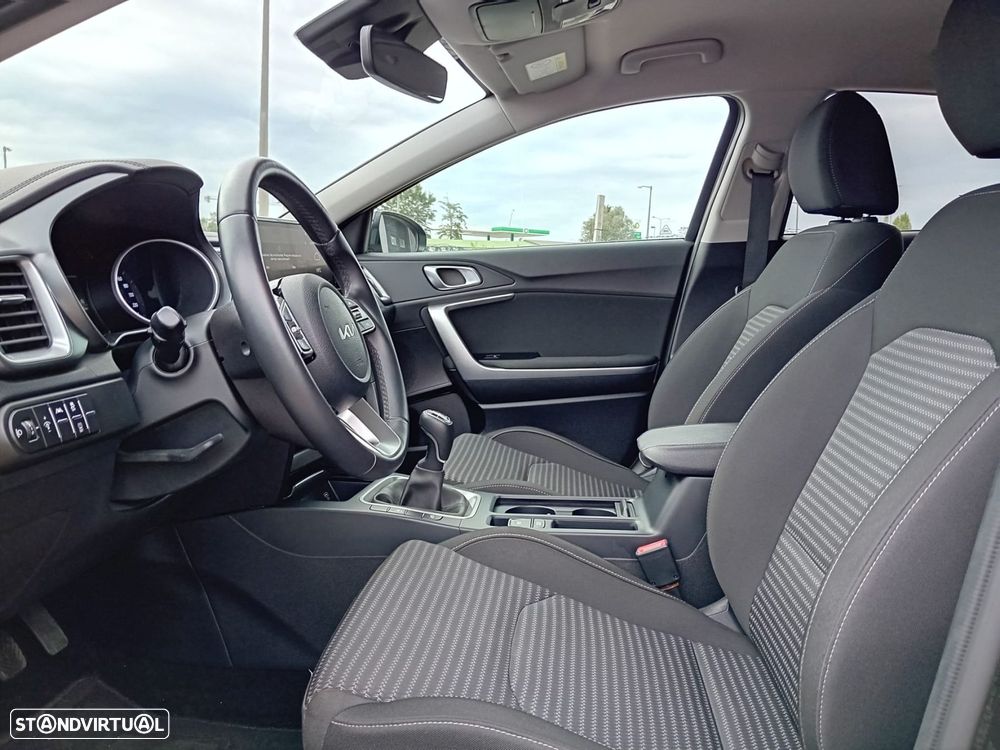 Kia XCeed 1.0 T-GDI Dynamic - 9
