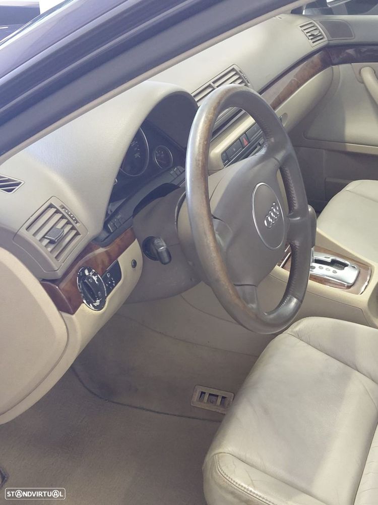 Audi A4 1.8 T Multitronic - 18