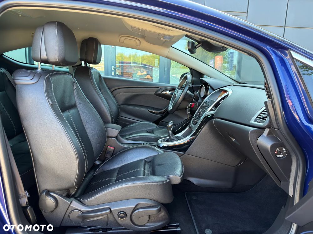 Opel Astra 1.4 T Sport - 24