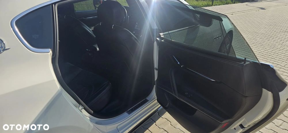 Maserati Quattroporte S Q4 - 10