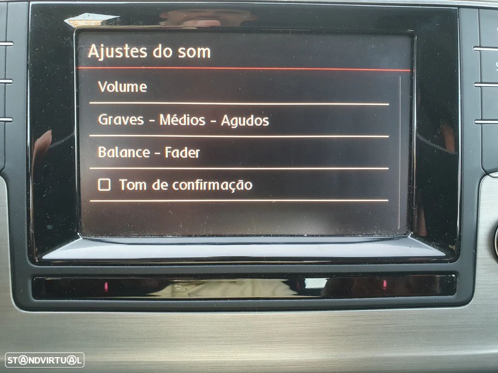 VW Golf Variant 1.6 TDi BlueMotion Confortline - 19