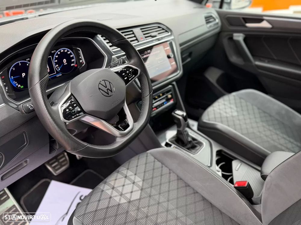 VW Tiguan 2.0 TDI R-Line DSG - 4