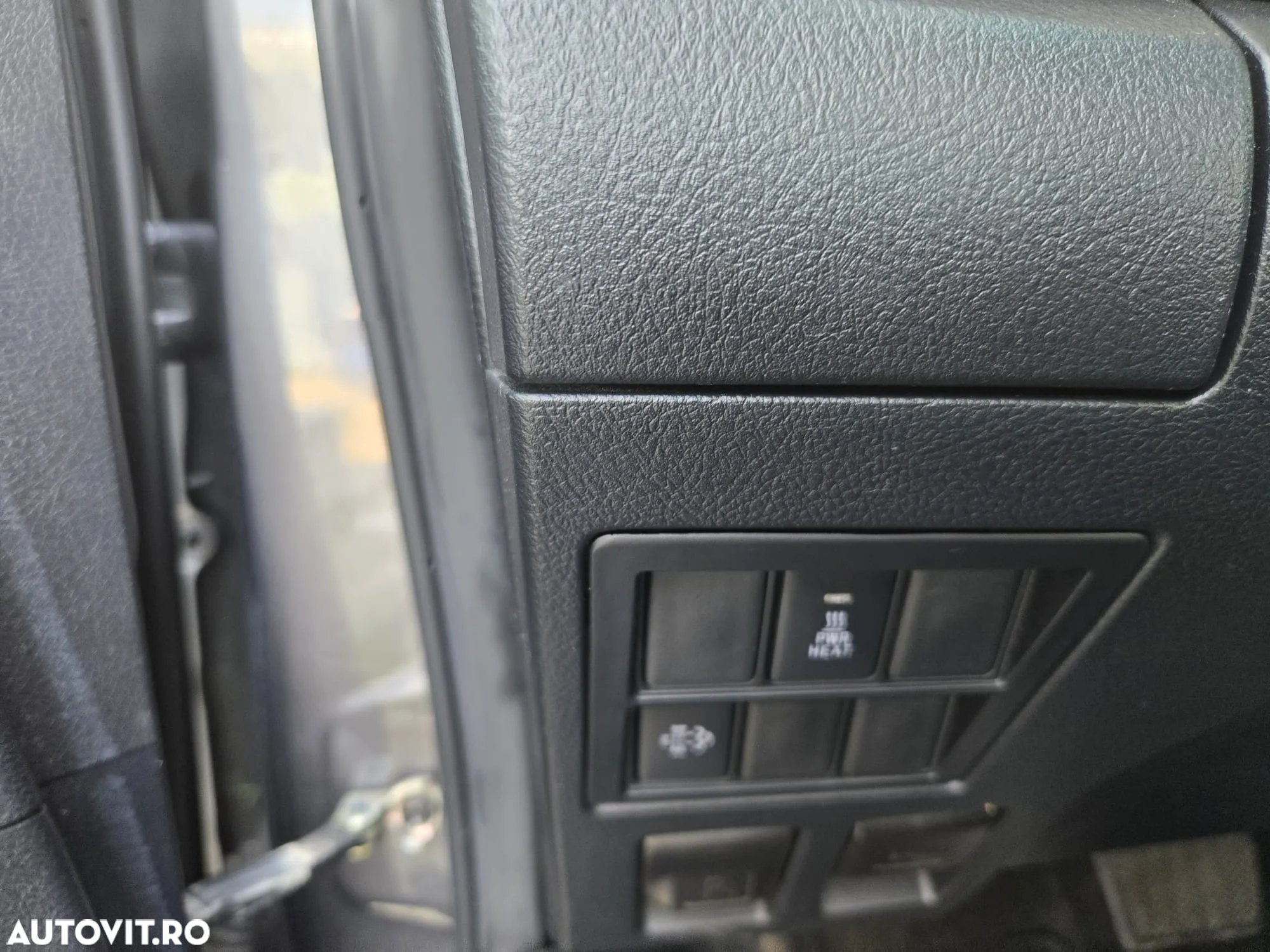 Toyota Hilux 2.4D 150CP 4x4 Double Cab AT Executive - 22