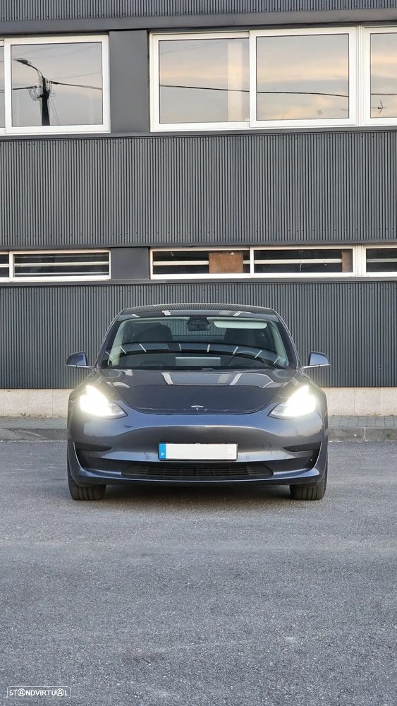 Tesla Model 3 Standard Range Plus RWD - 4