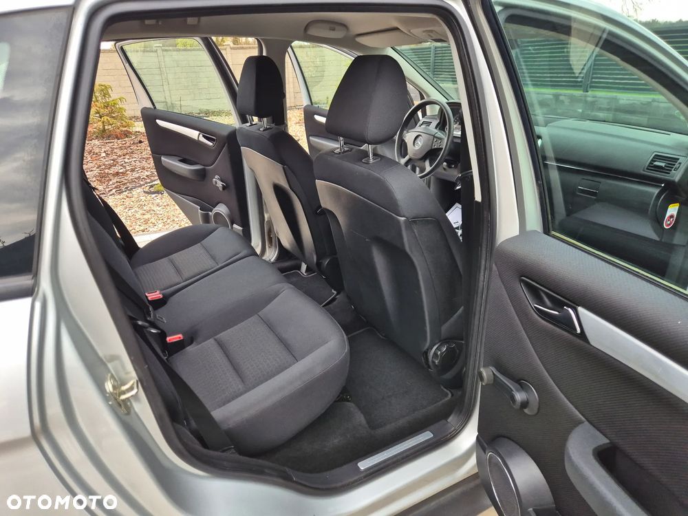 Mercedes-Benz Klasa B 200 CDI Autotronic - 6