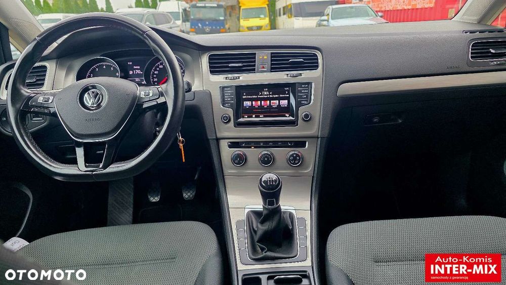 Volkswagen Golf - 31