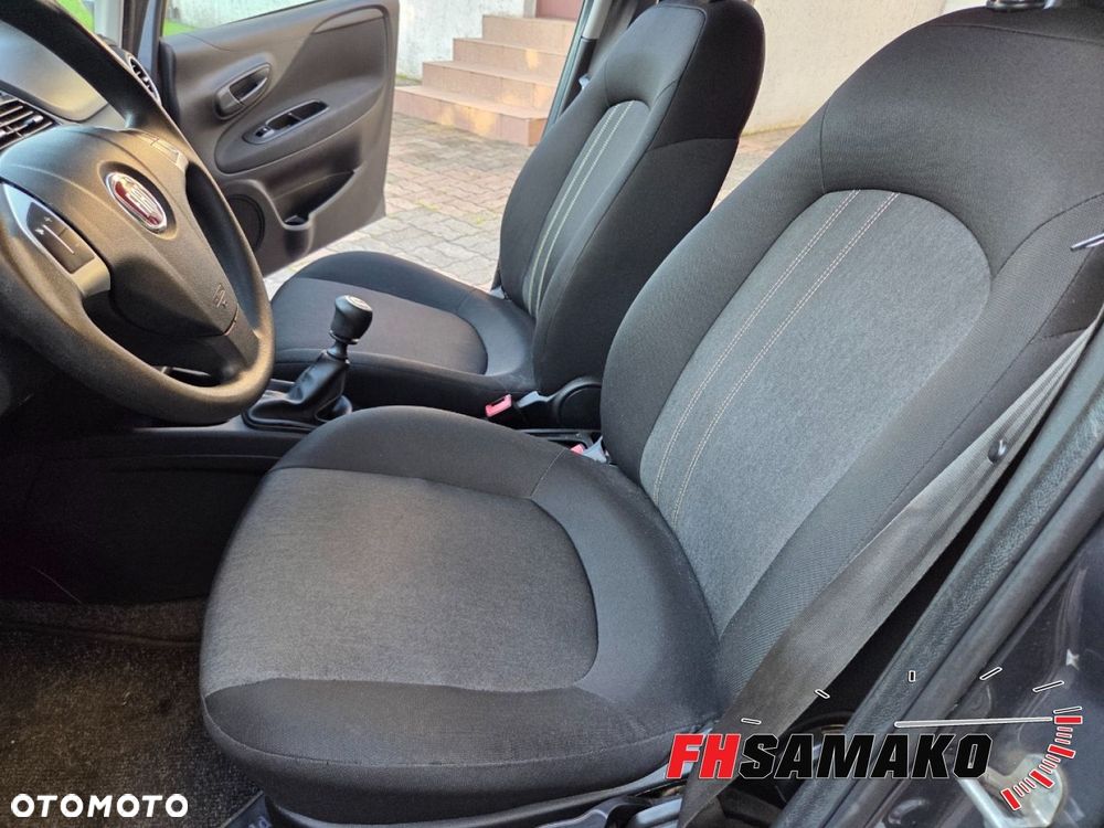 Fiat Punto 1.2 Young - 14