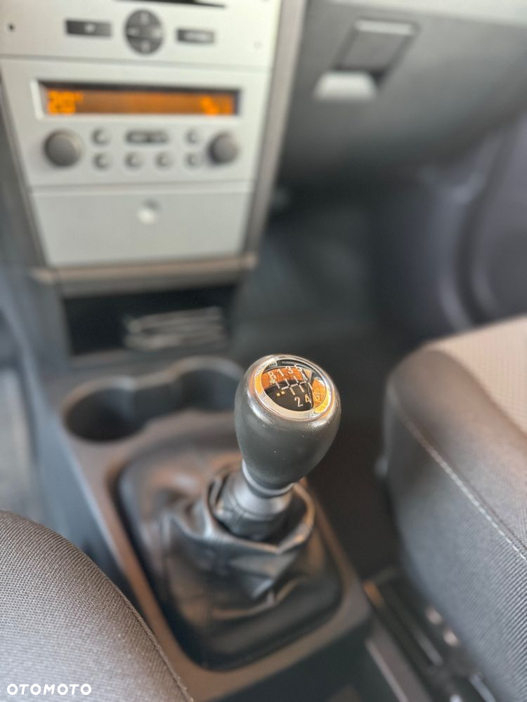 Opel Meriva - 25