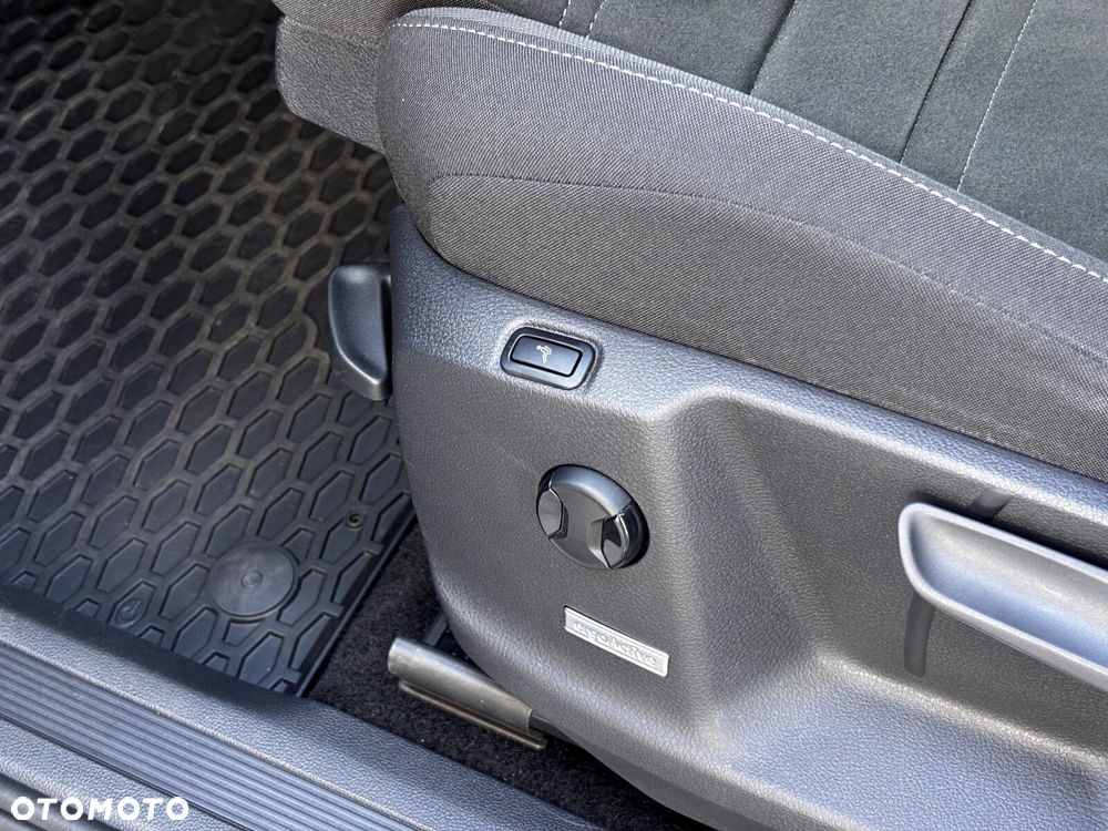 Volkswagen Touran 1.5 TSI EVO Highline DSG - 12