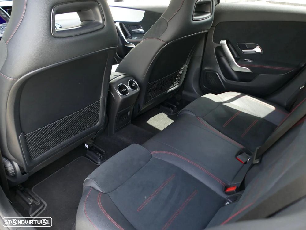 Mercedes-Benz A 180 d AMG Line Aut. - 32