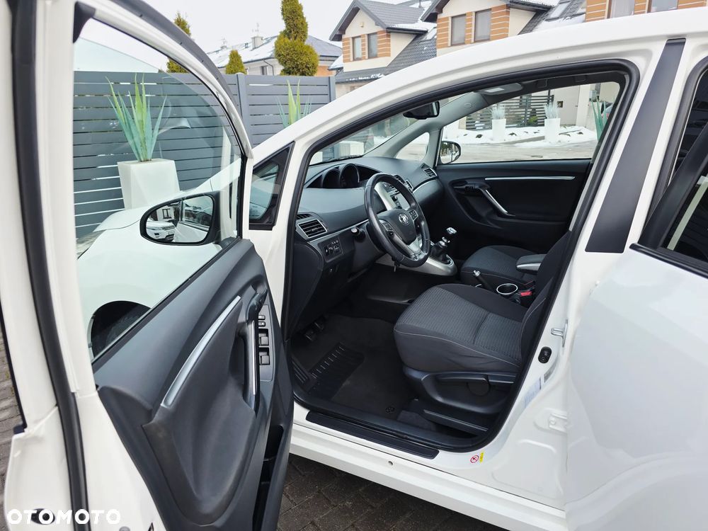 Toyota Verso 1.6 D-4D Premium - 12
