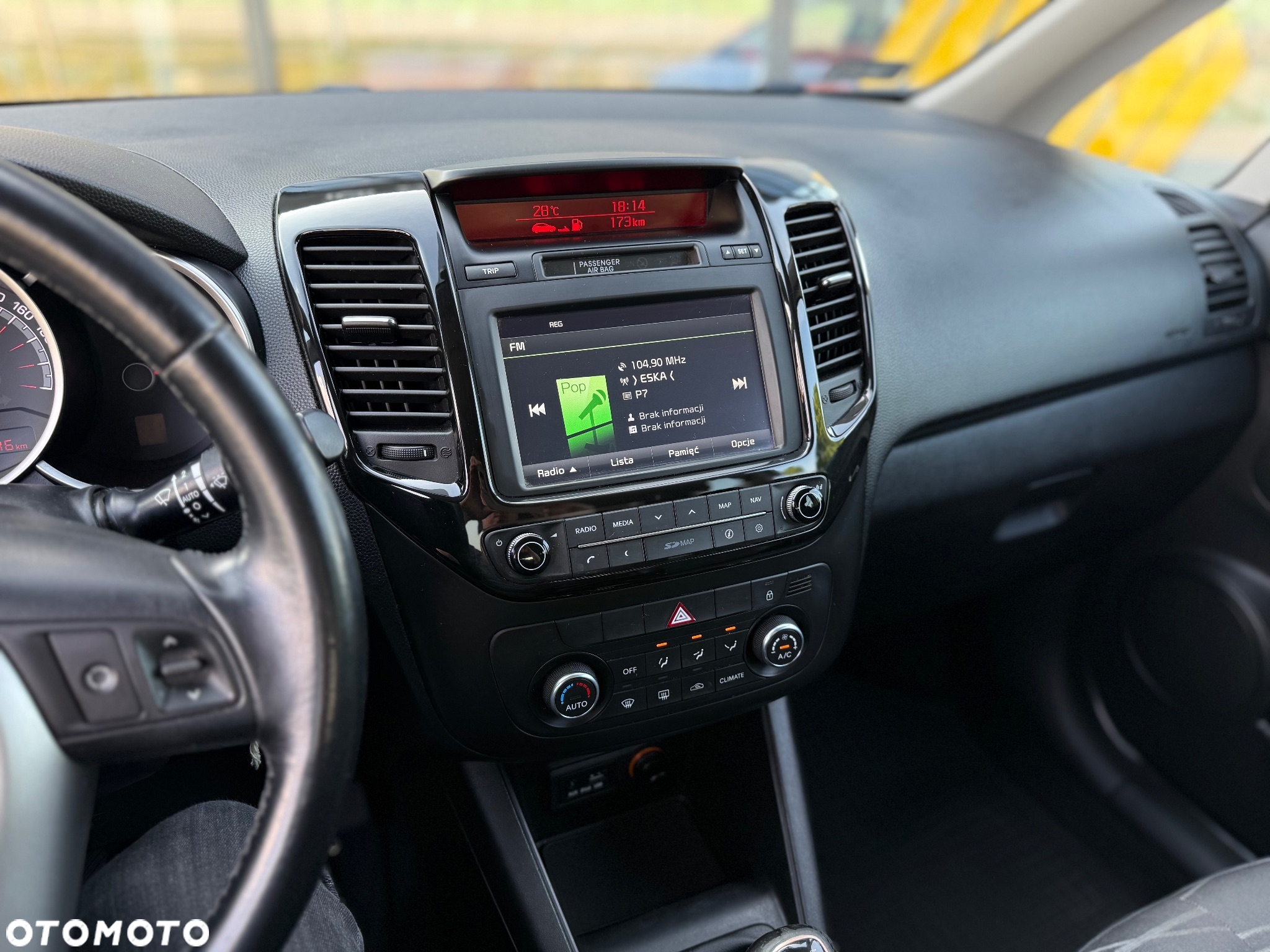 Kia Venga 1.4 Business Line - 11
